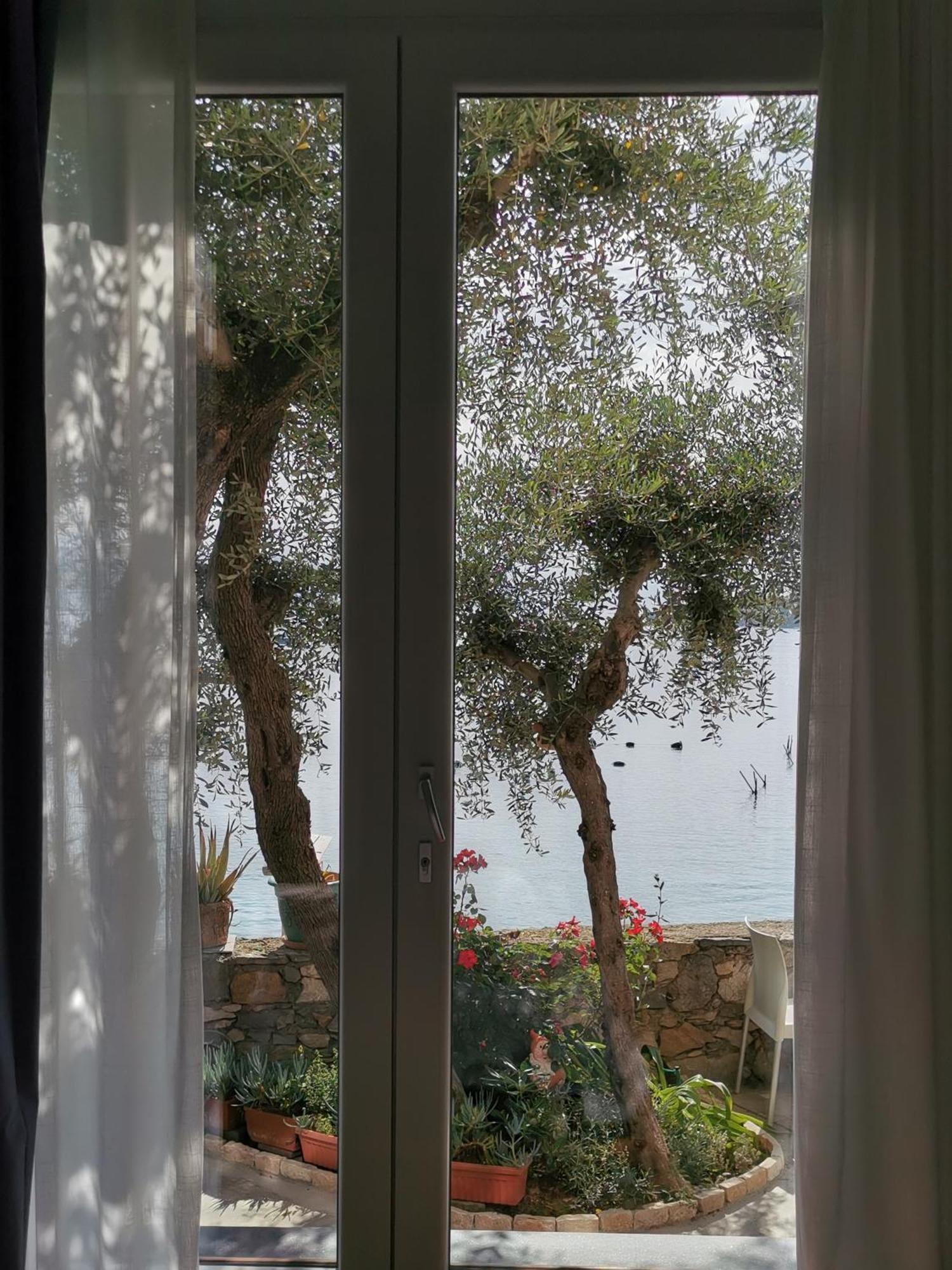 B&B La Palafitta Porto Venere Luaran gambar